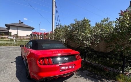 Ford Mustang VI рестайлинг, 2015 год, 2 700 000 рублей, 5 фотография