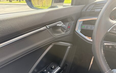 Audi Q3, 2019 год, 4 500 000 рублей, 6 фотография