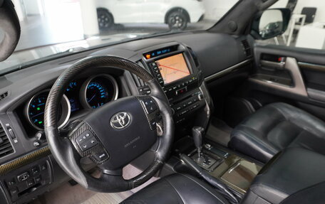 Toyota Land Cruiser 200, 2011 год, 3 550 000 рублей, 7 фотография