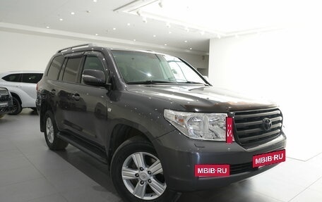 Toyota Land Cruiser 200, 2011 год, 3 550 000 рублей, 3 фотография