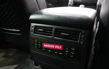 Toyota Land Cruiser 200, 2011 год, 3 550 000 рублей, 23 фотография