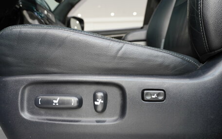 Toyota Land Cruiser 200, 2011 год, 3 550 000 рублей, 26 фотография