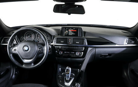 BMW 3 серия, 2017 год, 2 190 000 рублей, 12 фотография