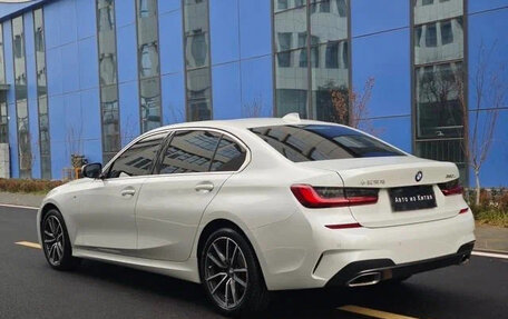 BMW 3 серия, 2022 год, 2 760 000 рублей, 5 фотография