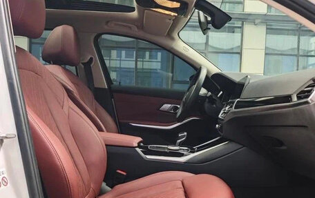 BMW 3 серия, 2022 год, 2 760 000 рублей, 13 фотография