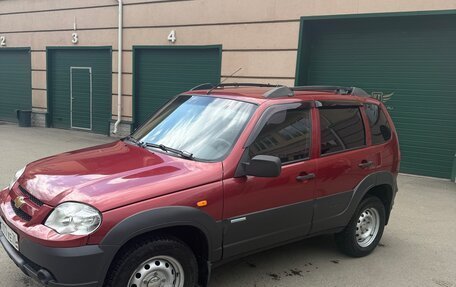 Chevrolet Niva I рестайлинг, 2010 год, 500 000 рублей, 9 фотография