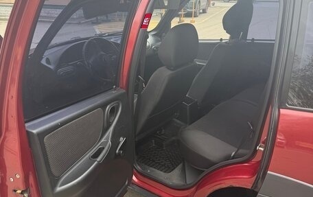 Chevrolet Niva I рестайлинг, 2010 год, 500 000 рублей, 10 фотография