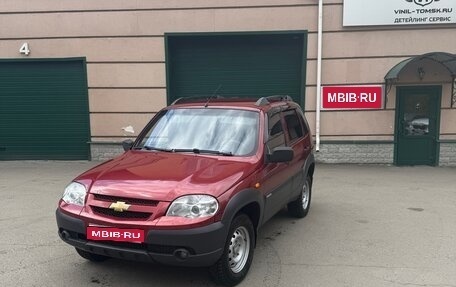 Chevrolet Niva I рестайлинг, 2010 год, 500 000 рублей, 1 фотография
