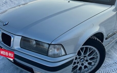 BMW 3 серия, 2000 год, 1 050 000 рублей, 32 фотография