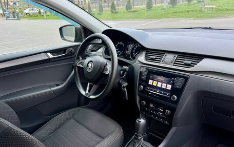 Skoda Rapid I, 2018 год, 1 420 000 рублей, 19 фотография