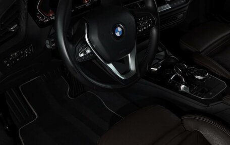 BMW 1 серия, 2020 год, 1 700 000 рублей, 6 фотография