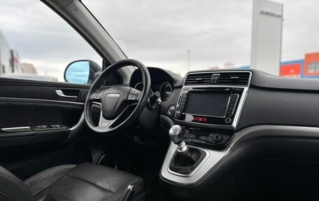Haval H6, 2019 год, 1 625 000 рублей, 28 фотография