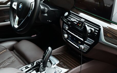 BMW 6 серия, 2021 год, 7 500 000 рублей, 19 фотография