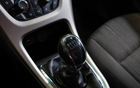 Opel Astra J, 2012 год, 695 000 рублей, 29 фотография