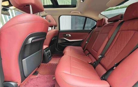 BMW 3 серия, 2022 год, 2 684 000 рублей, 10 фотография