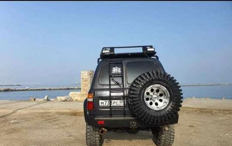 Toyota Land Cruiser 80 рестайлинг, 1992 год, 2 300 000 рублей, 1 фотография