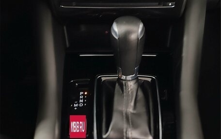 Mazda 6, 2019 год, 2 340 000 рублей, 25 фотография