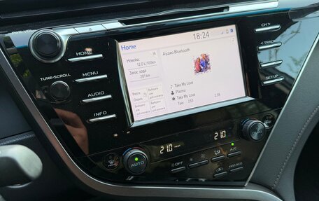 Toyota Camry, 2020 год, 2 750 000 рублей, 5 фотография