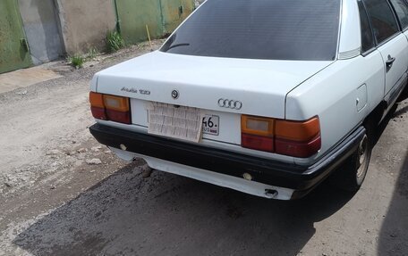 Audi 100, 1983 год, 150 000 рублей, 4 фотография