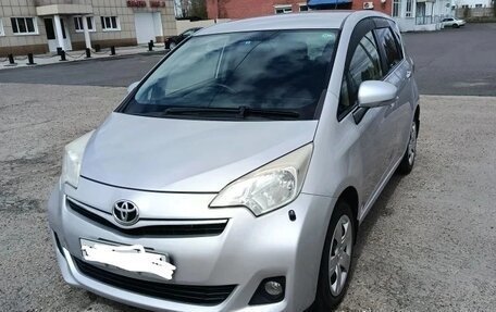 Toyota Ractis II, 2013 год, 990 000 рублей, 7 фотография