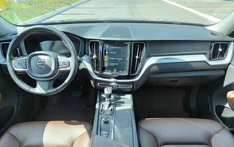 Volvo XC60 II, 2018 год, 2 750 000 рублей, 17 фотография