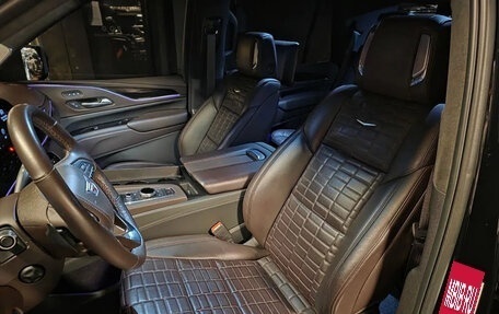 Cadillac Escalade V, 2022 год, 13 600 000 рублей, 6 фотография