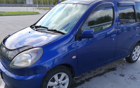Toyota FunCargo, 2002 год, 395 000 рублей, 13 фотография