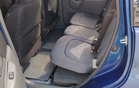 Toyota FunCargo, 2002 год, 395 000 рублей, 8 фотография