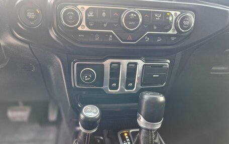 Jeep Wrangler, 2018 год, 3 973 900 рублей, 10 фотография