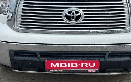 Toyota Tundra II, 2012 год, 4 300 000 рублей, 5 фотография