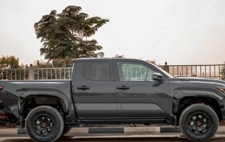 Toyota Tacoma, 2025 год, 8 940 000 рублей, 9 фотография