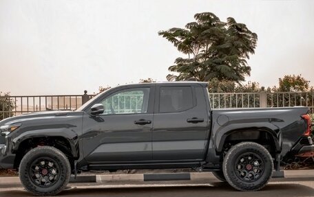 Toyota Tacoma, 2025 год, 8 940 000 рублей, 5 фотография