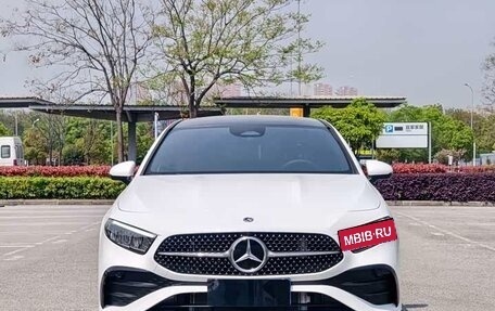 Mercedes-Benz A-Класс, 2023 год, 2 000 888 рублей, 11 фотография