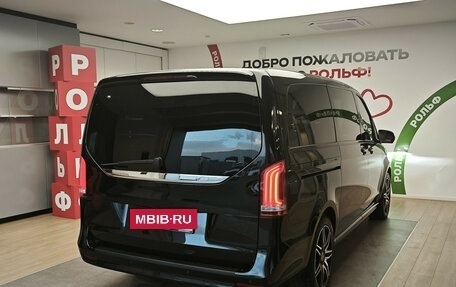 Mercedes-Benz V-Класс, 2021 год, 7 290 000 рублей, 4 фотография