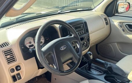 Ford Escape II, 2004 год, 325 000 рублей, 7 фотография