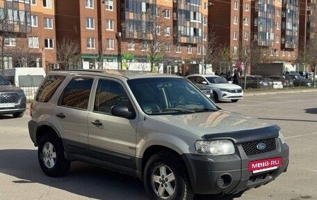 Ford Escape II, 2004 год, 325 000 рублей, 3 фотография