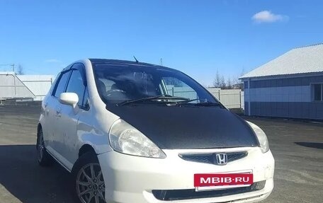 Honda Fit III, 2002 год, 450 000 рублей, 17 фотография