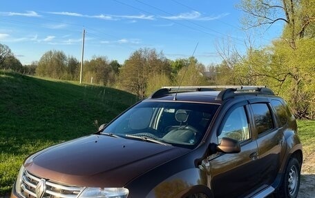 Renault Duster I рестайлинг, 2014 год, 900 000 рублей, 2 фотография