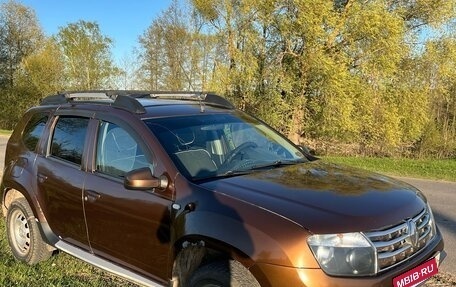 Renault Duster I рестайлинг, 2014 год, 900 000 рублей, 4 фотография