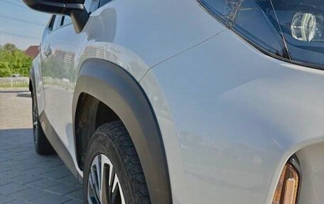 Toyota Yaris Cross, 2022 год, 1 660 000 рублей, 9 фотография