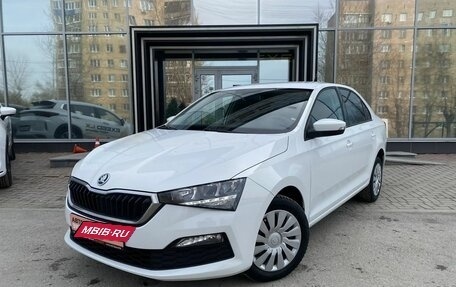 Skoda Rapid II, 2020 год, 1 577 000 рублей, 2 фотография