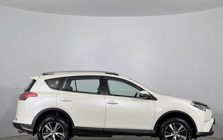 Toyota RAV4, 2017 год, 2 279 000 рублей, 4 фотография