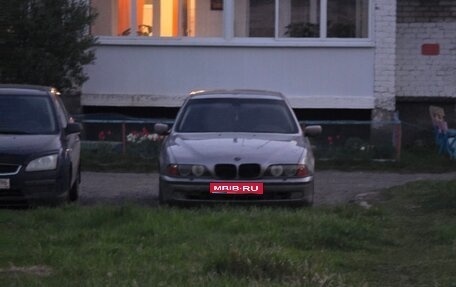BMW 5 серия, 2000 год, 250 000 рублей, 1 фотография
