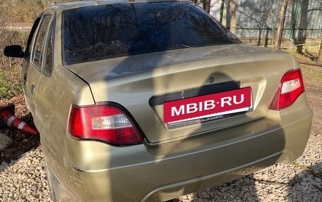Daewoo Nexia I рестайлинг, 2008 год, 100 000 рублей, 4 фотография