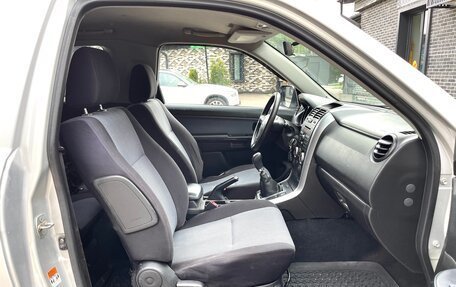 Suzuki Grand Vitara, 2006 год, 500 000 рублей, 24 фотография