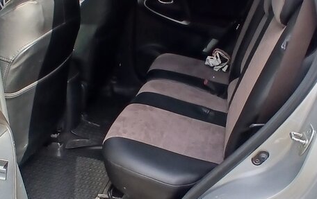 Toyota RAV4, 2010 год, 1 050 000 рублей, 10 фотография