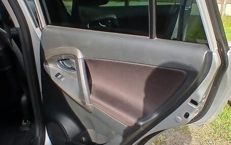 Toyota RAV4, 2010 год, 1 050 000 рублей, 11 фотография