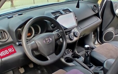 Toyota RAV4, 2010 год, 1 050 000 рублей, 7 фотография