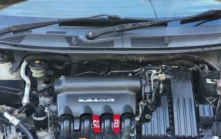 Honda Fit III, 2004 год, 230 000 рублей, 3 фотография