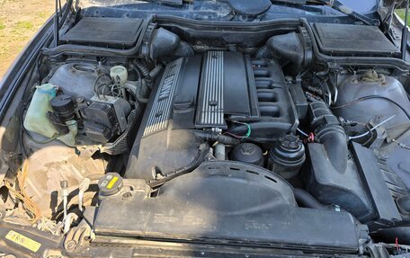 BMW 5 серия, 2000 год, 250 000 рублей, 9 фотография